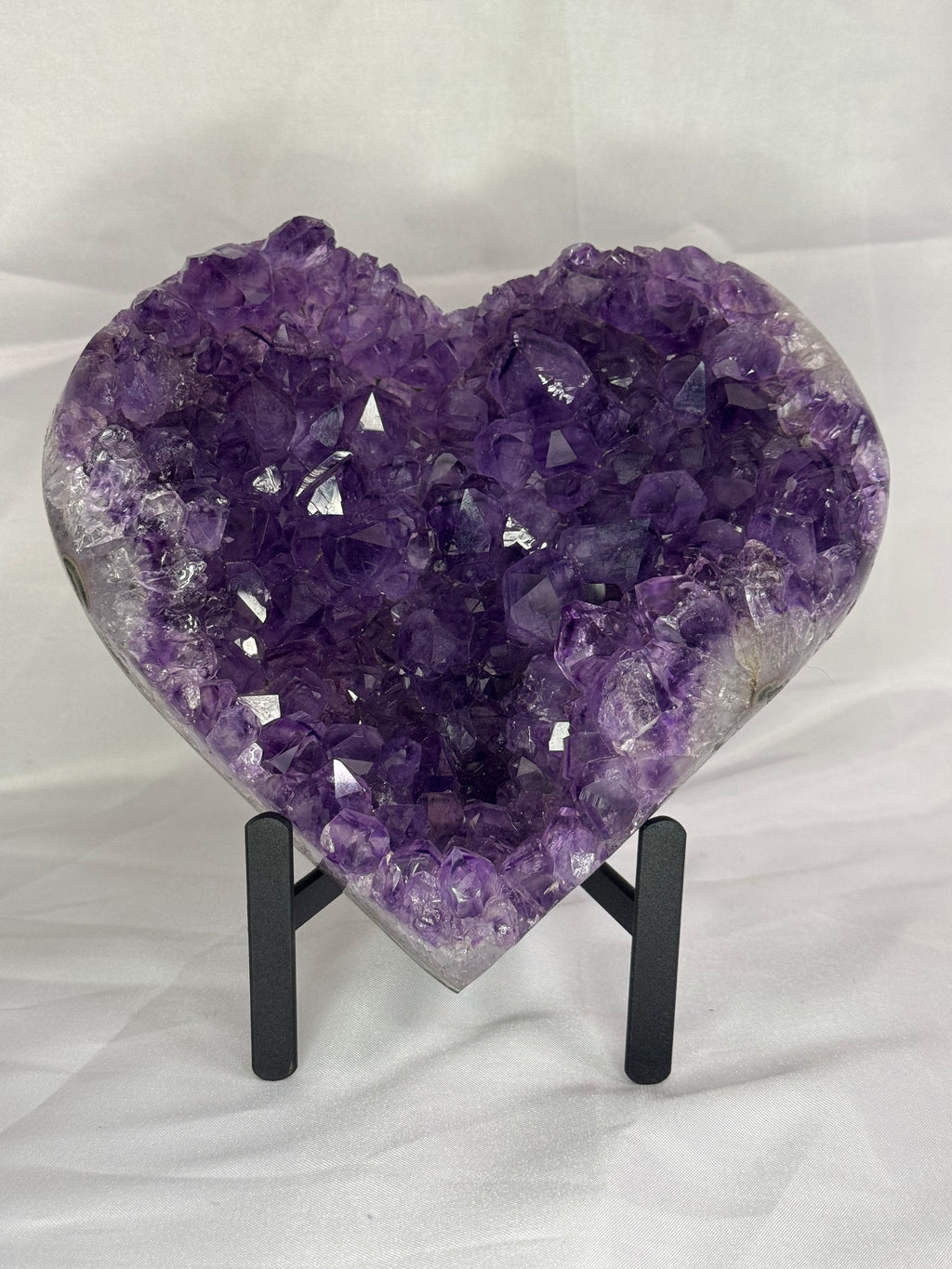Purple amethyst heart on stand