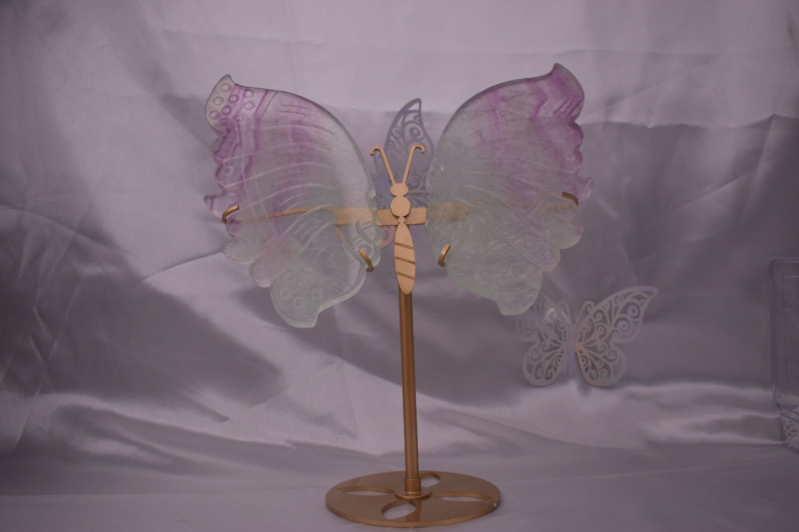 Fluorite wings