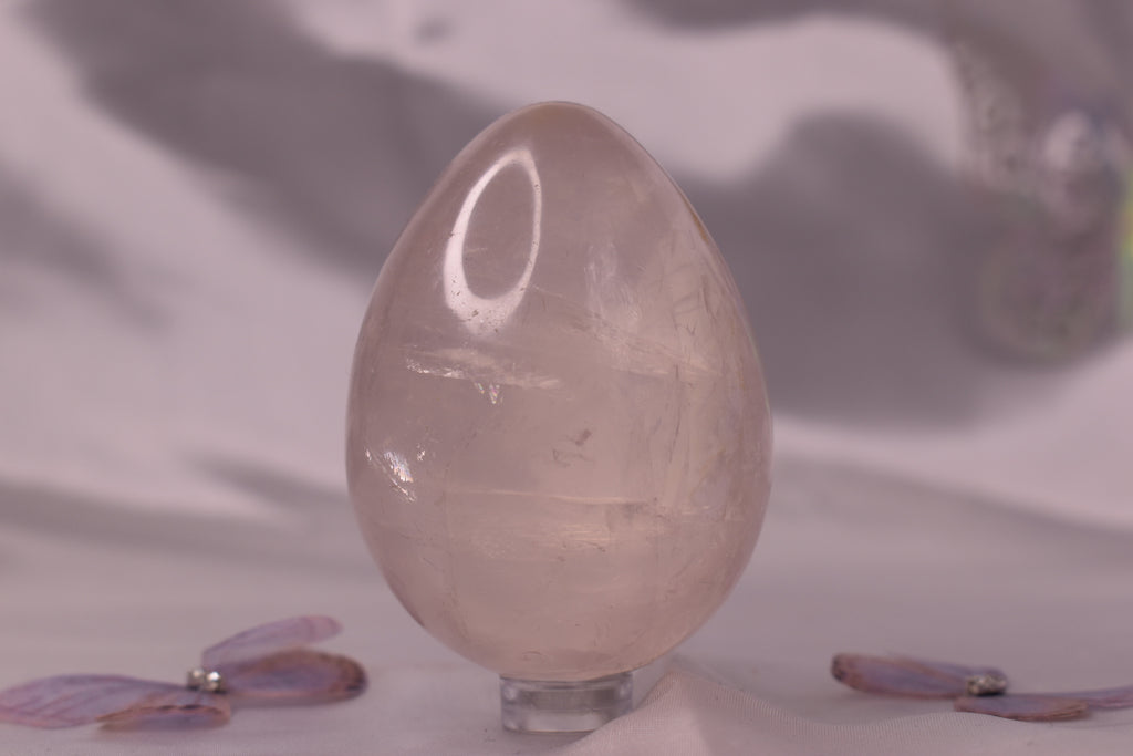 Rose quartz egg