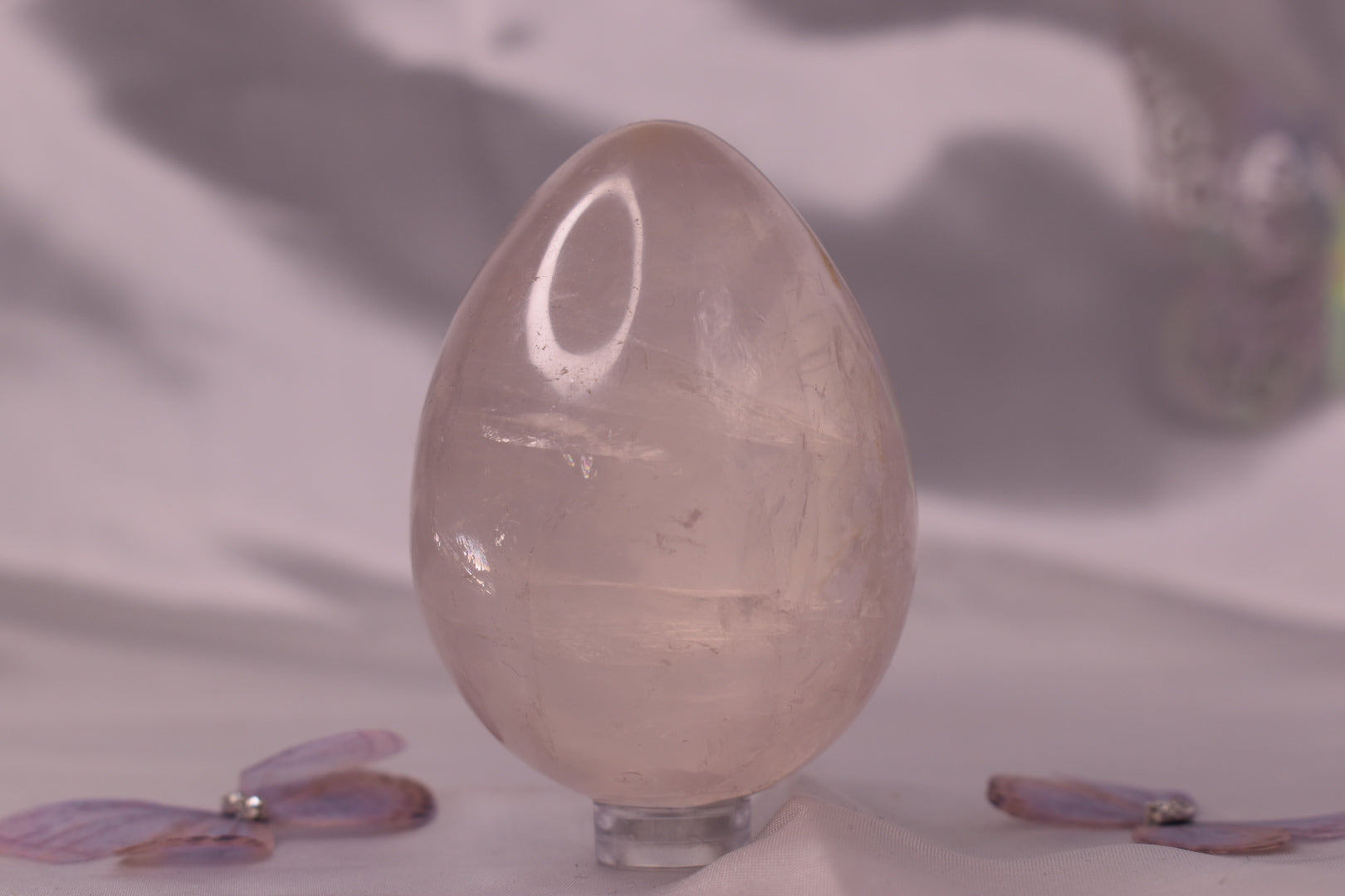 Rose quartz egg