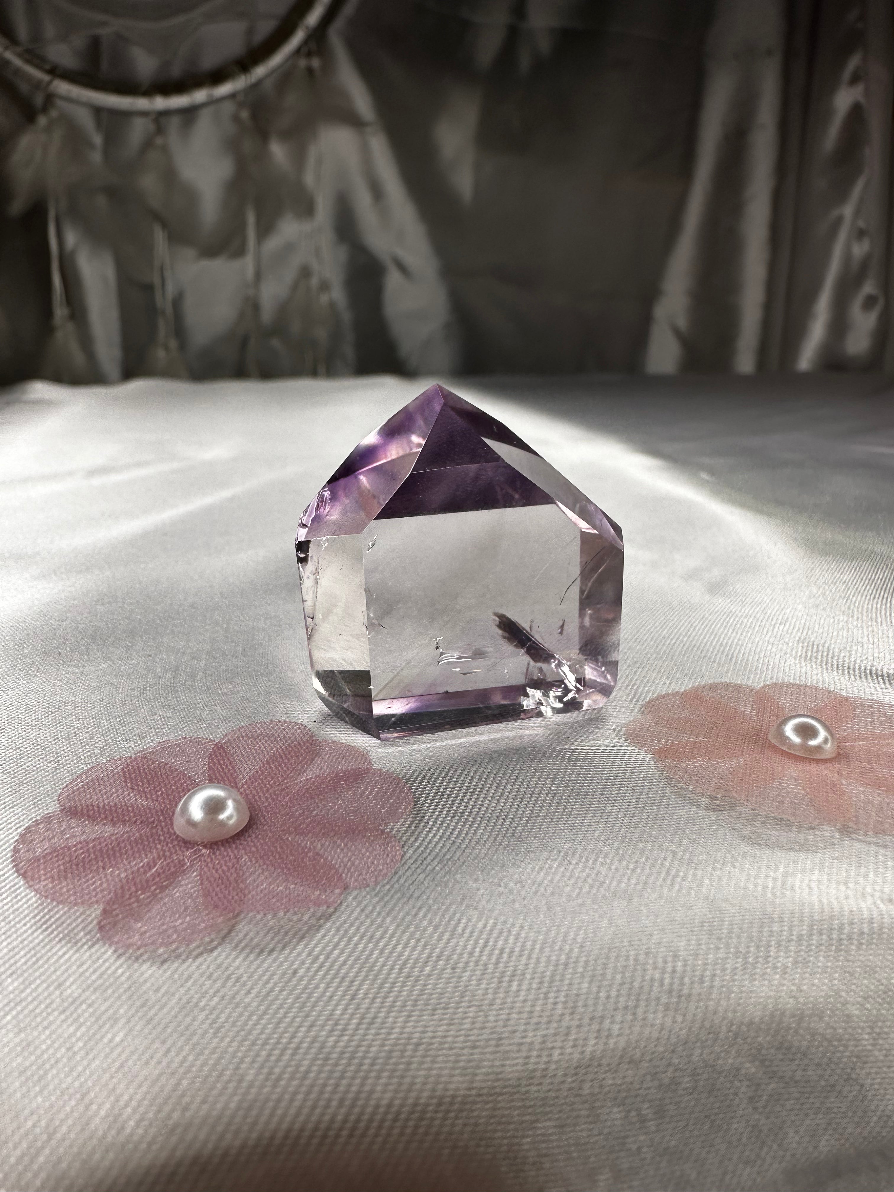 Phantom amethyst point