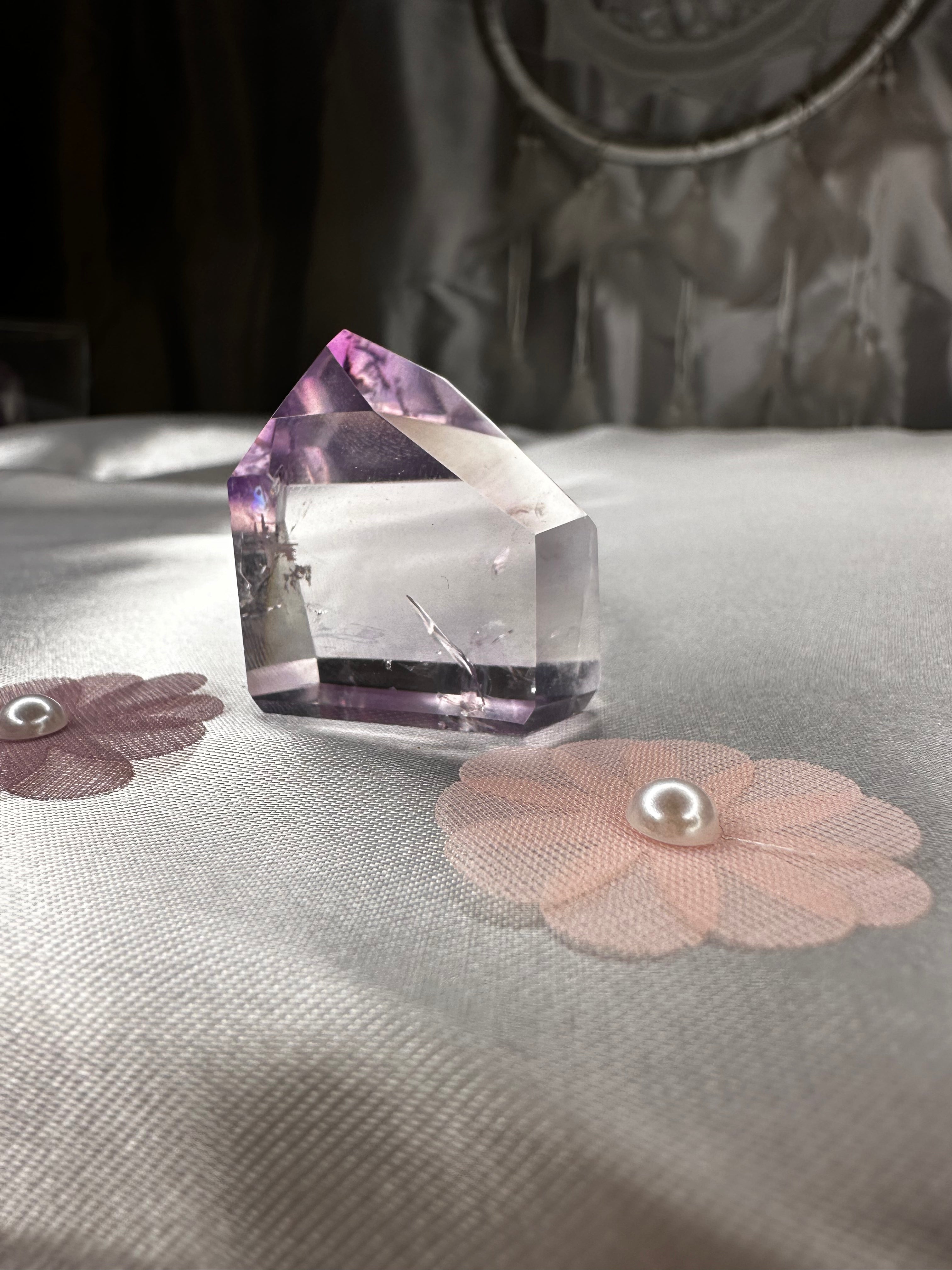 Phantom amethyst point