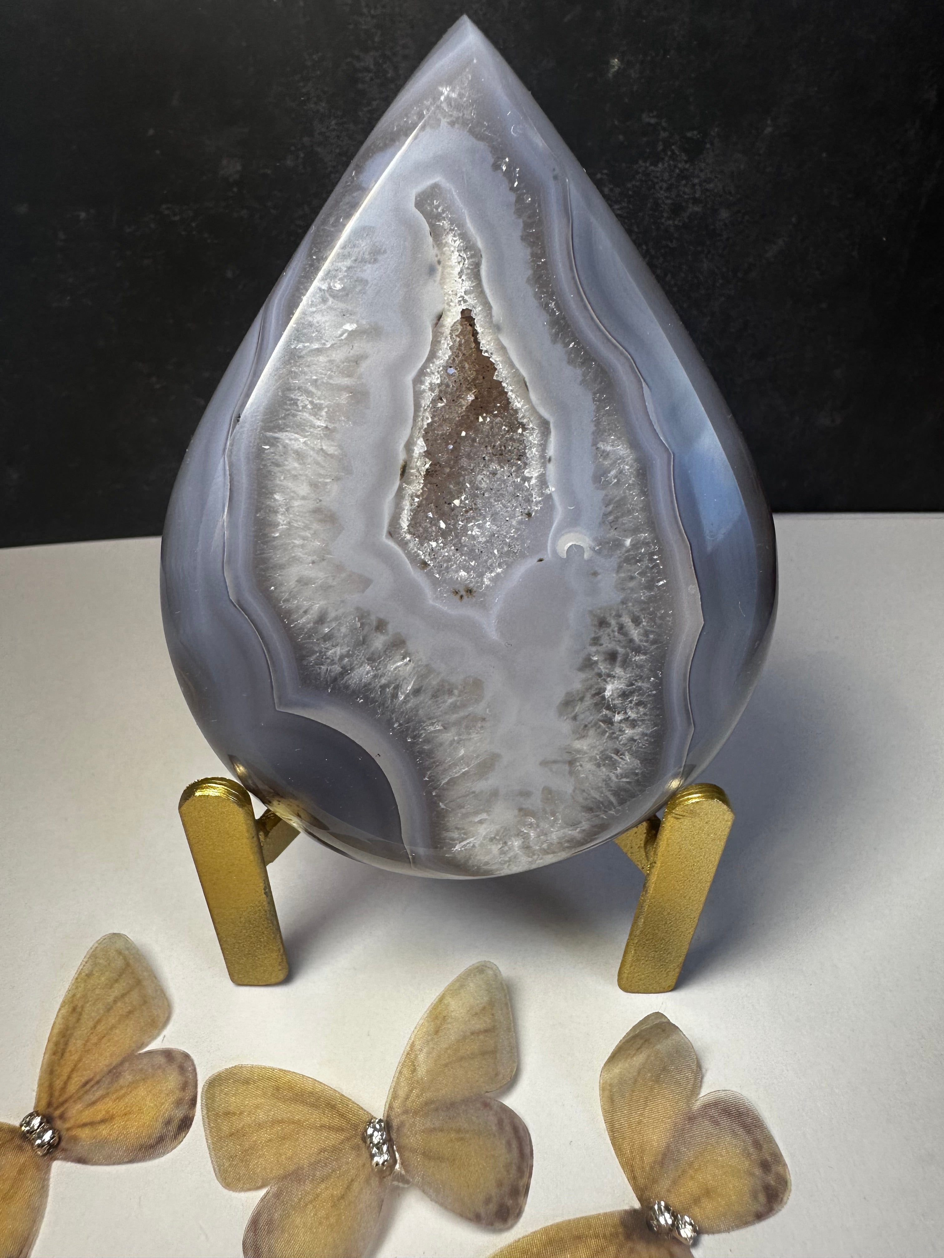Grey/blue agate tear drop on stand
