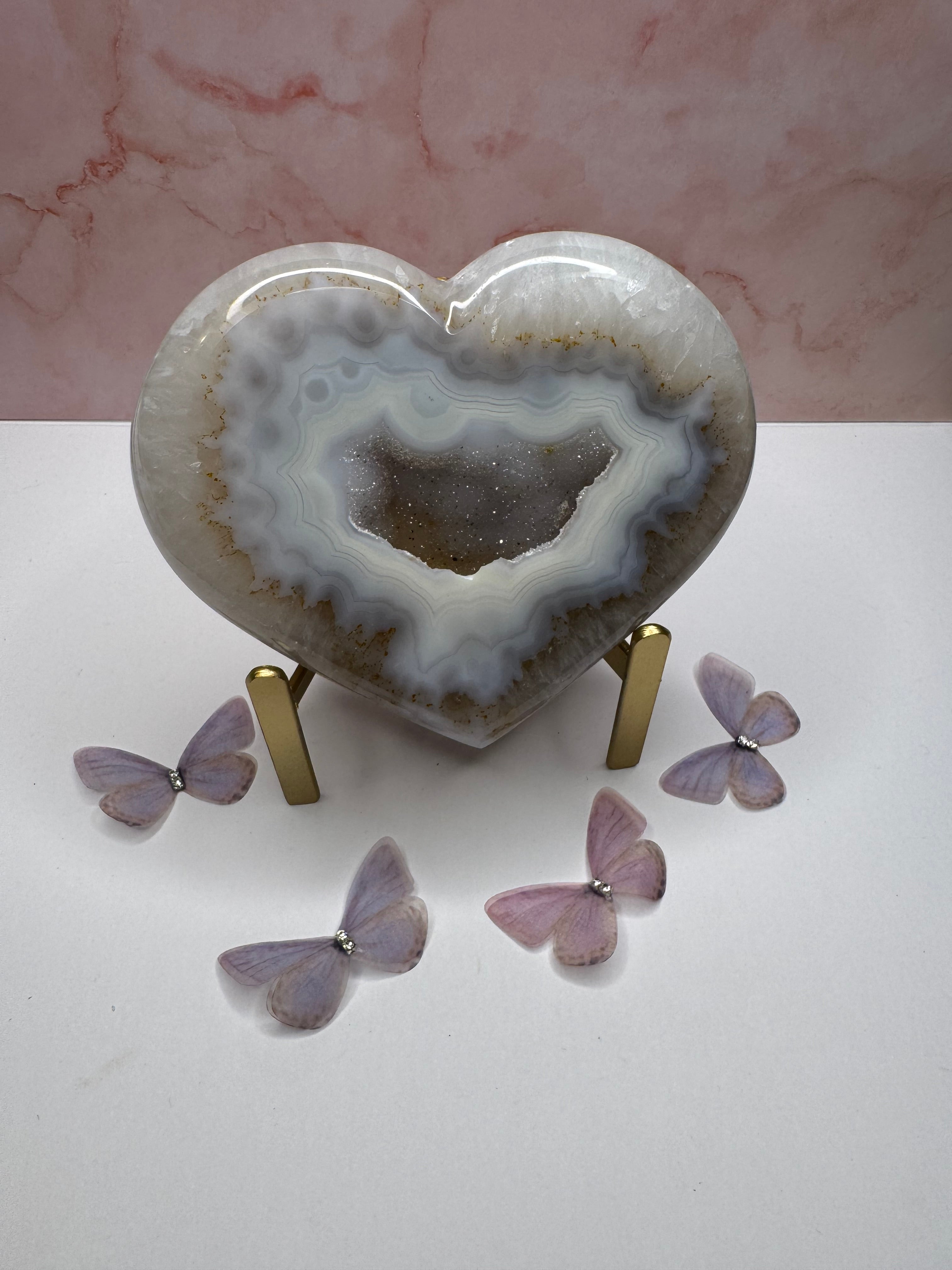 Blue/brown druzy heart on stand