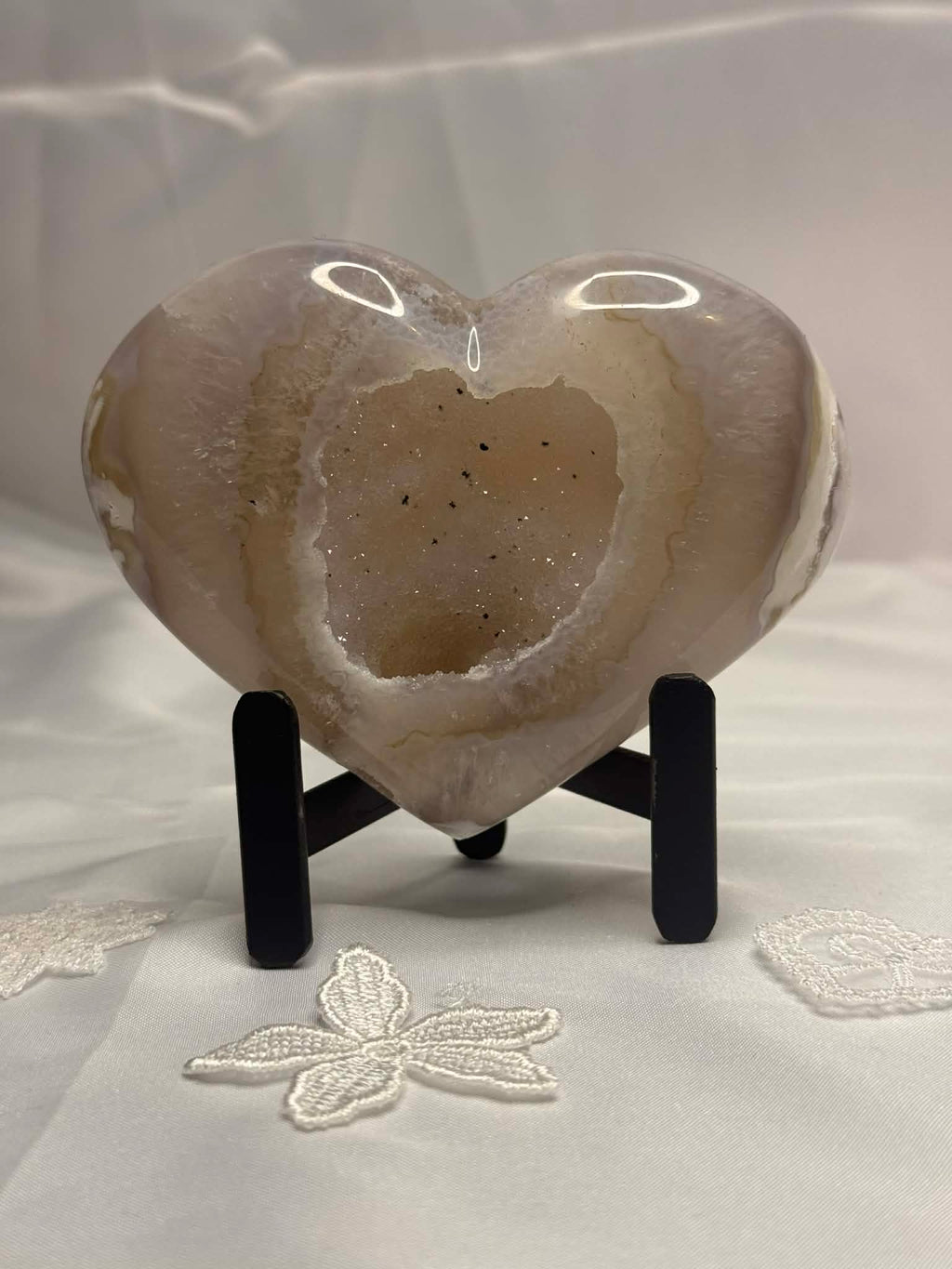 Druzy Agate heart on stand