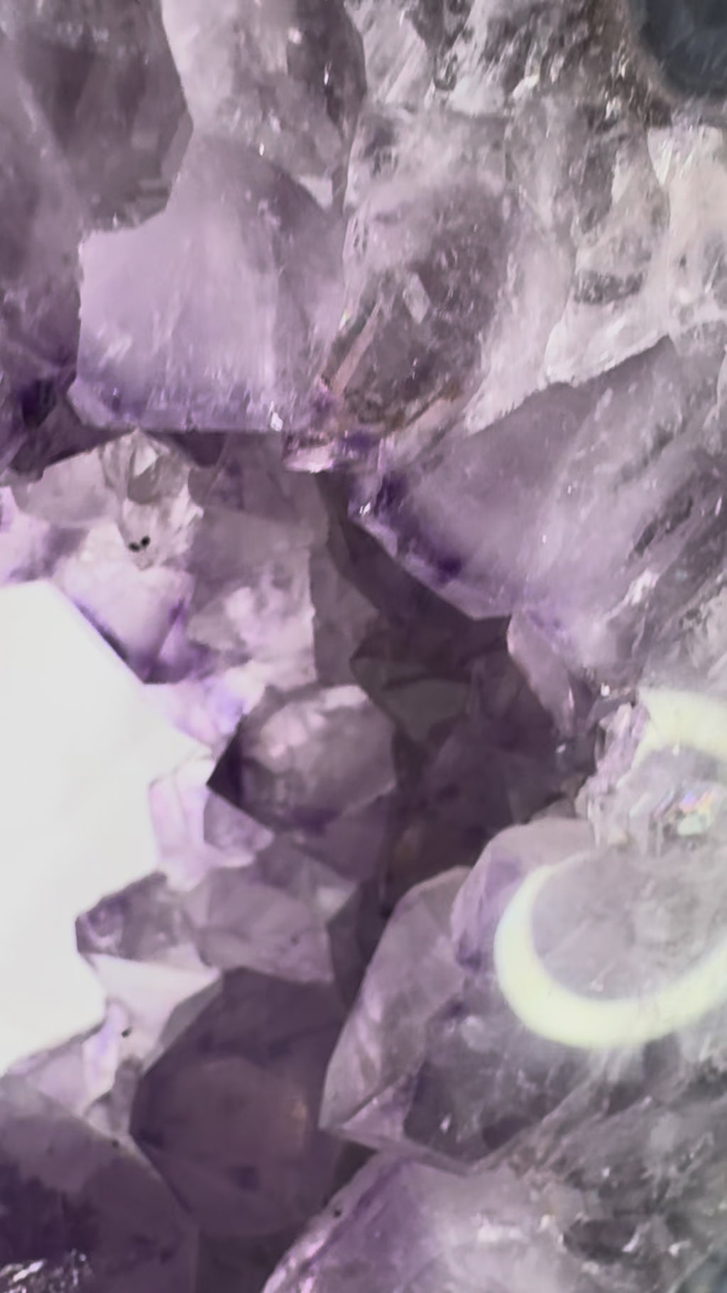 Purple amethyst Ring on stand